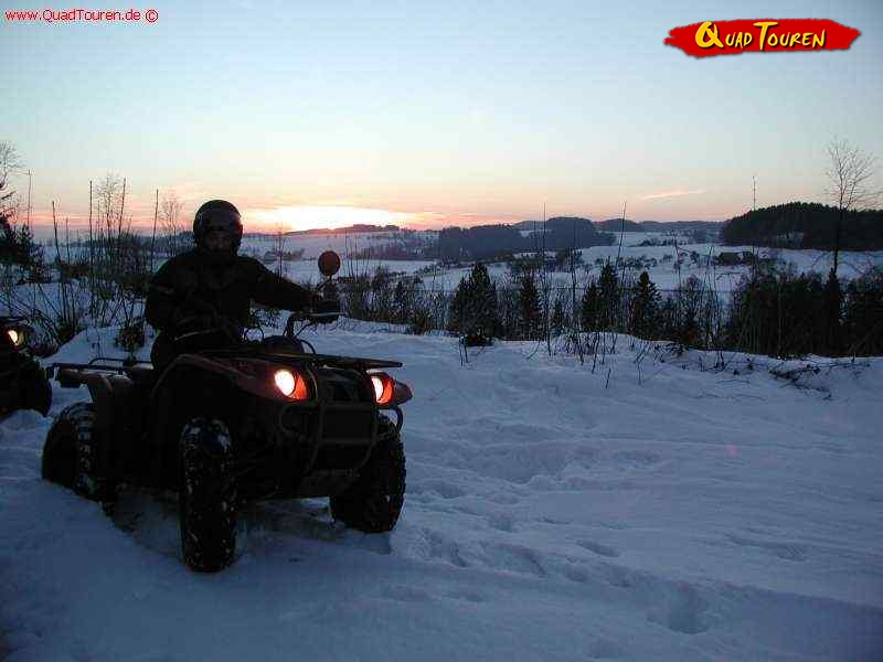 Quad fahren im Schnee